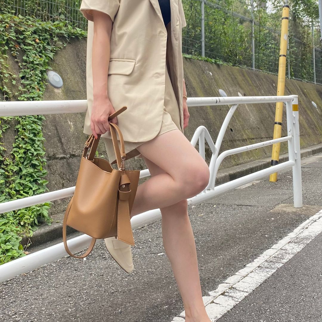 ショルダーストラップバッグ