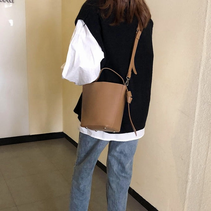 ショルダーストラップバッグ