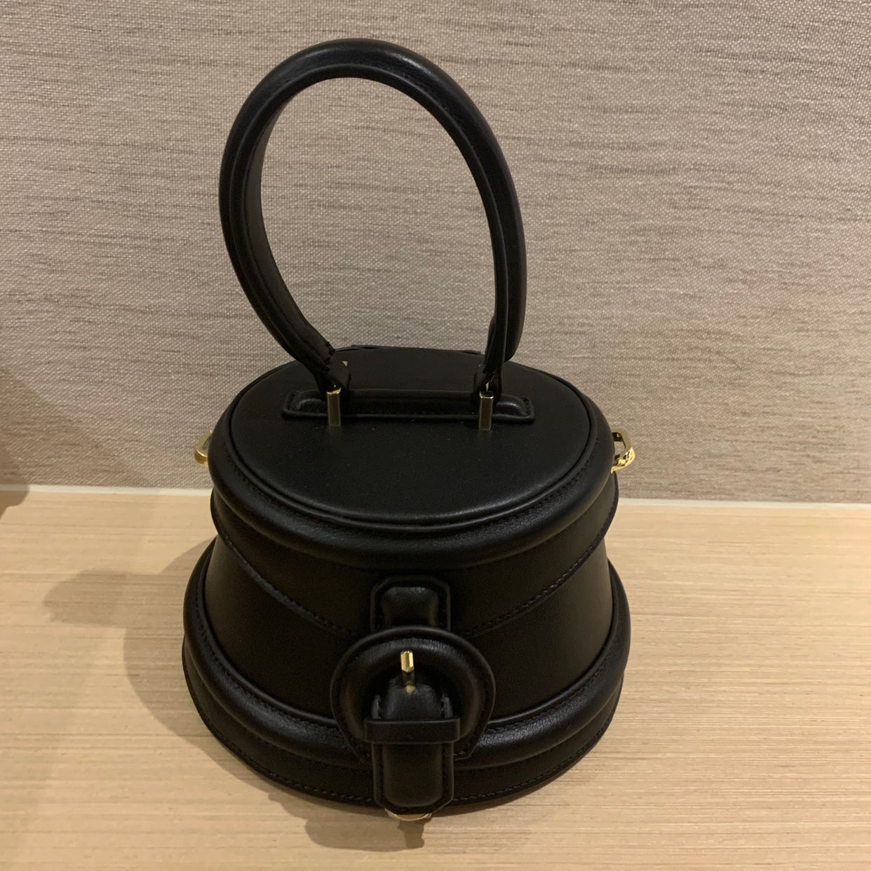 ラウンドデザインバッグ